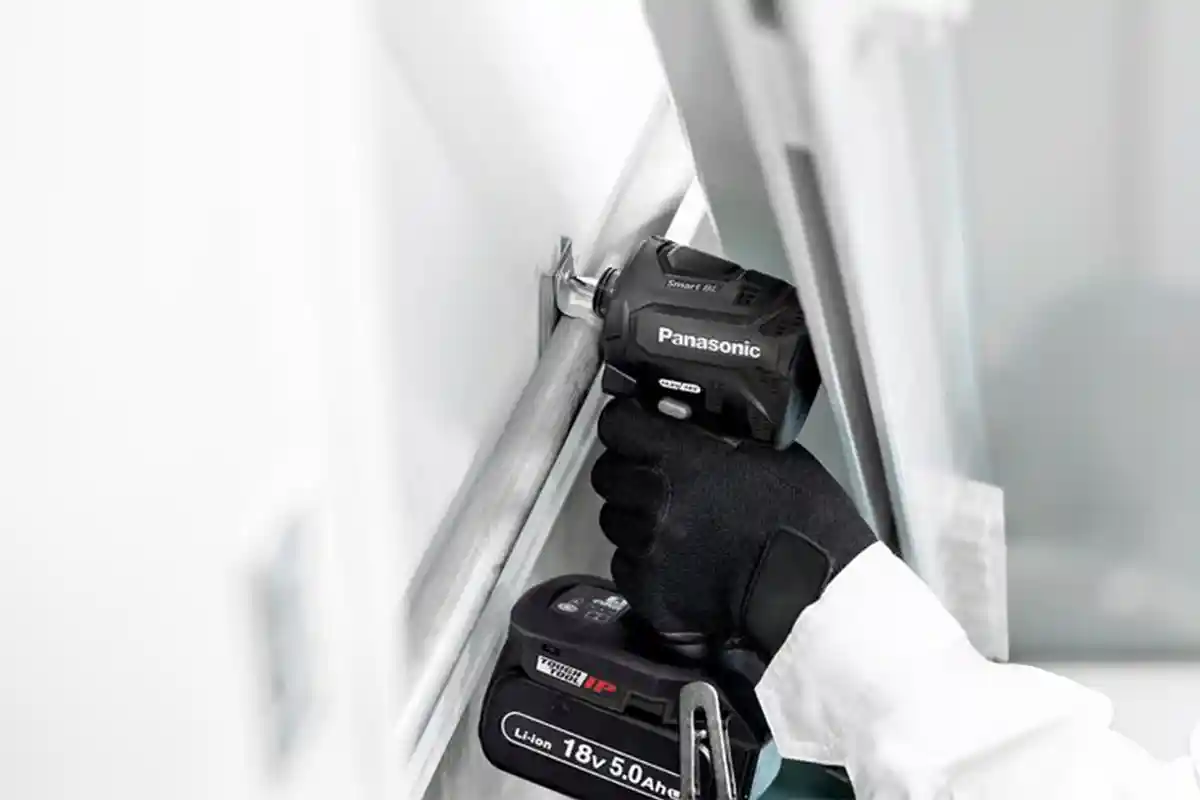 AVVITATORI AD IMPULSO 3